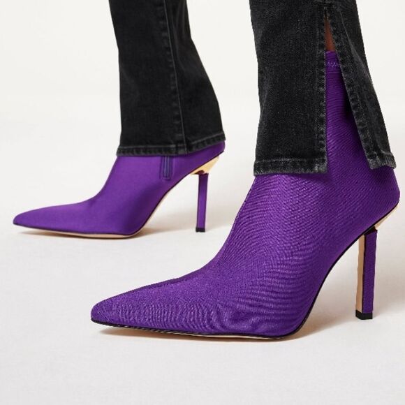 Good American Neoprene Kickstand Sock Bootie - Picture 1 of 10